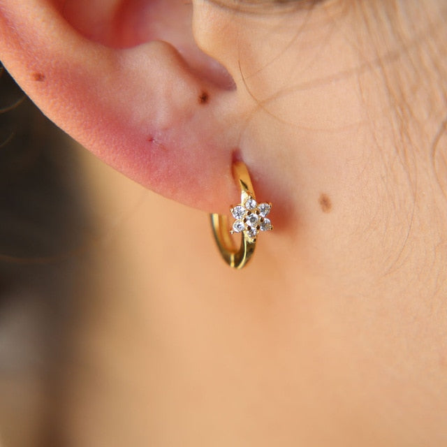 2019 New Arrival Brinco Earrings Cute Jewelry Delicate Girl Women Ear Stud Tiny Cz Flower 925 Sterling Small Minimalist Earring