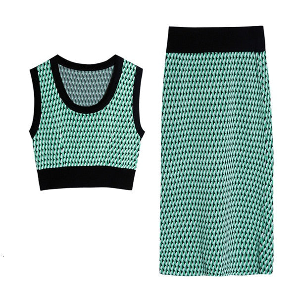 2019 New High Quality Summer Fashion Runway Geometric Knitted 2 Piece Set Women Sleeveless Vest+High Waist Pencil Skirt Suit Set