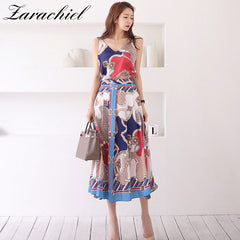 2019 Summer Two Piece Set Women Halter V Neck Spaghetti Strap Top + Long Skirt Set Satin Silk Fashion Chains Print Skirt Suit